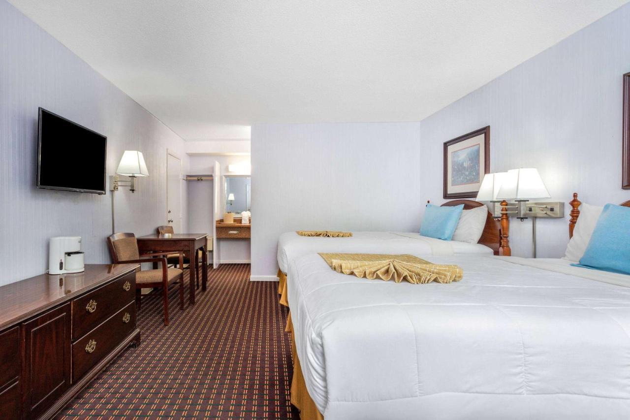 Travelodge By Wyndham Cape Cod Area West Dennis Kültér fotó