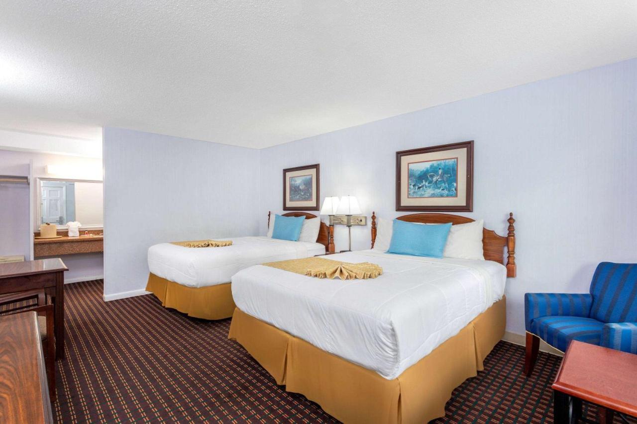 Travelodge By Wyndham Cape Cod Area West Dennis Kültér fotó